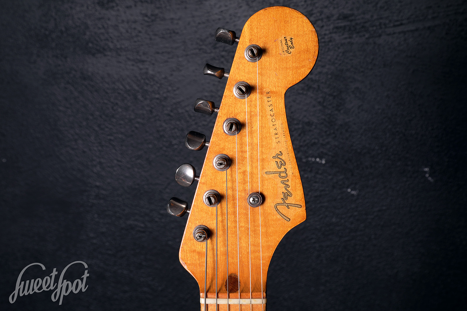 1954-Fender-Stratocaster-13.jpg