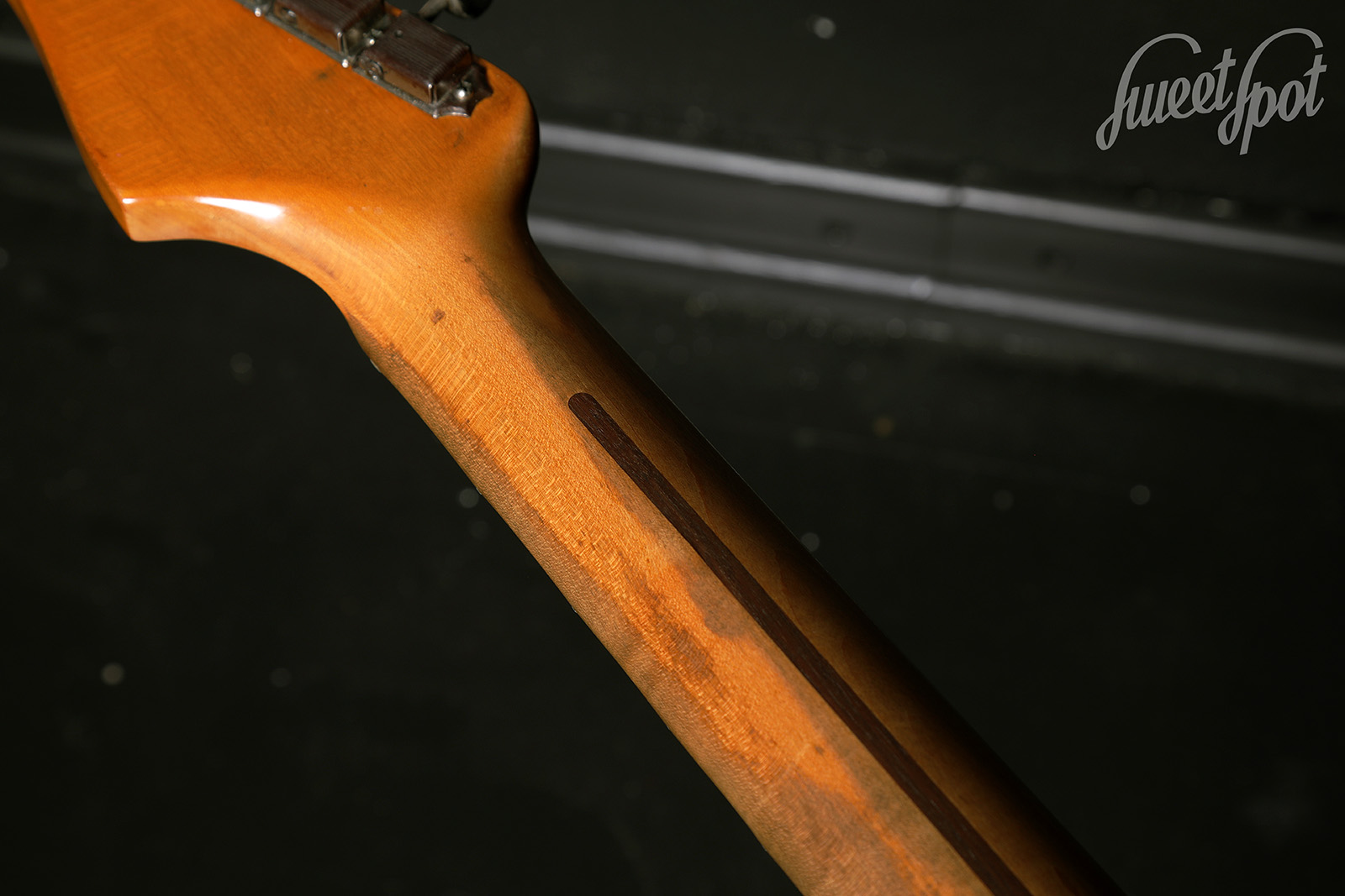 1954-Fender-Stratocaster-33.jpg
