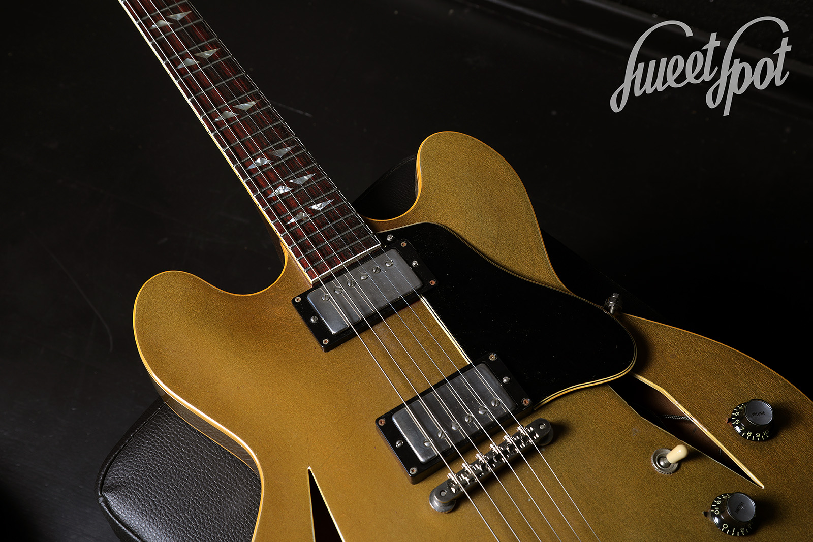 1966-Gibson-Trini-Lopez-ES-335-Gold-05.jpg