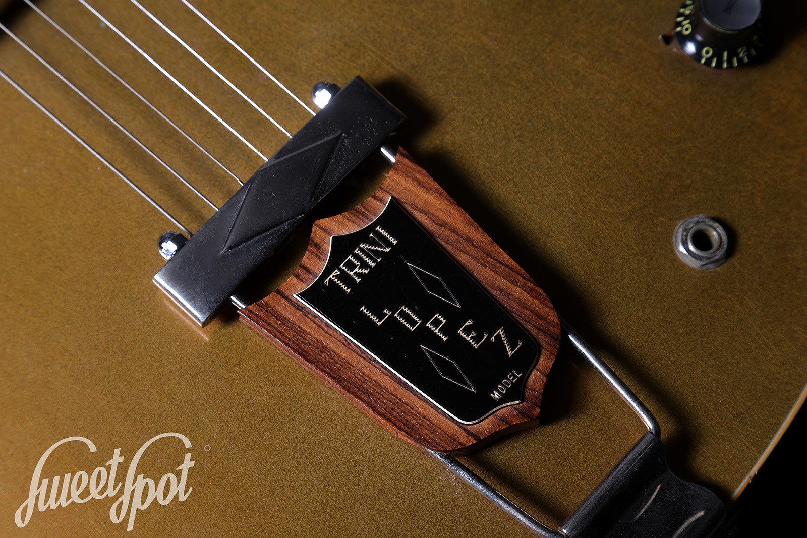 1966-Gibson-Trini-Lopez-ES-335-Gold-07.jpg
