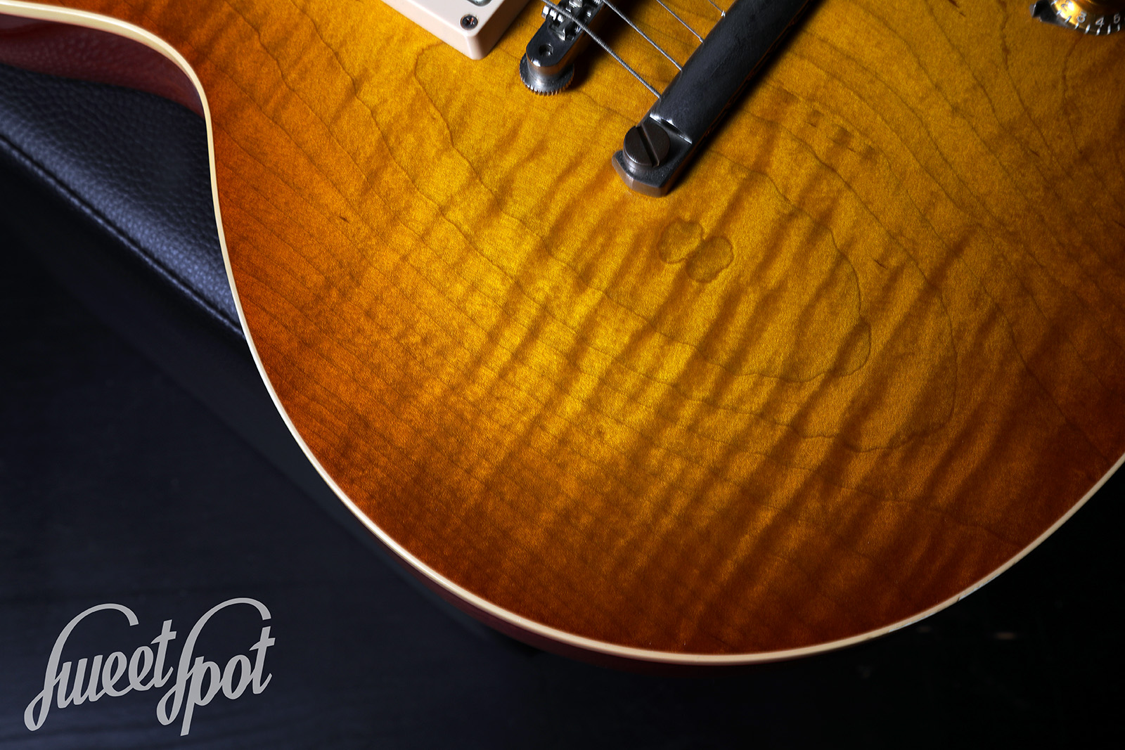 2013-Gibson-Les-Paul-Standard-1958-Historic-Reissue-R8-10.jpg